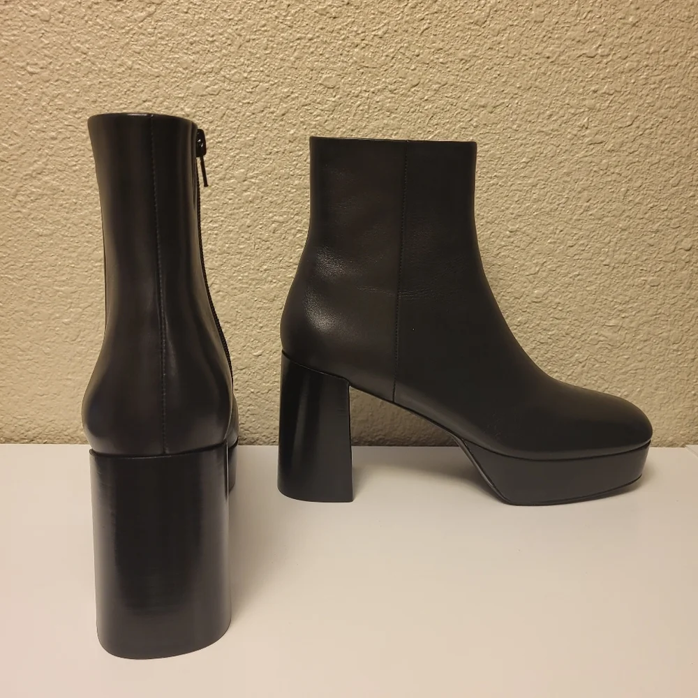 NWOB Vaneli Black Valeke Heeled Booties Size 10N